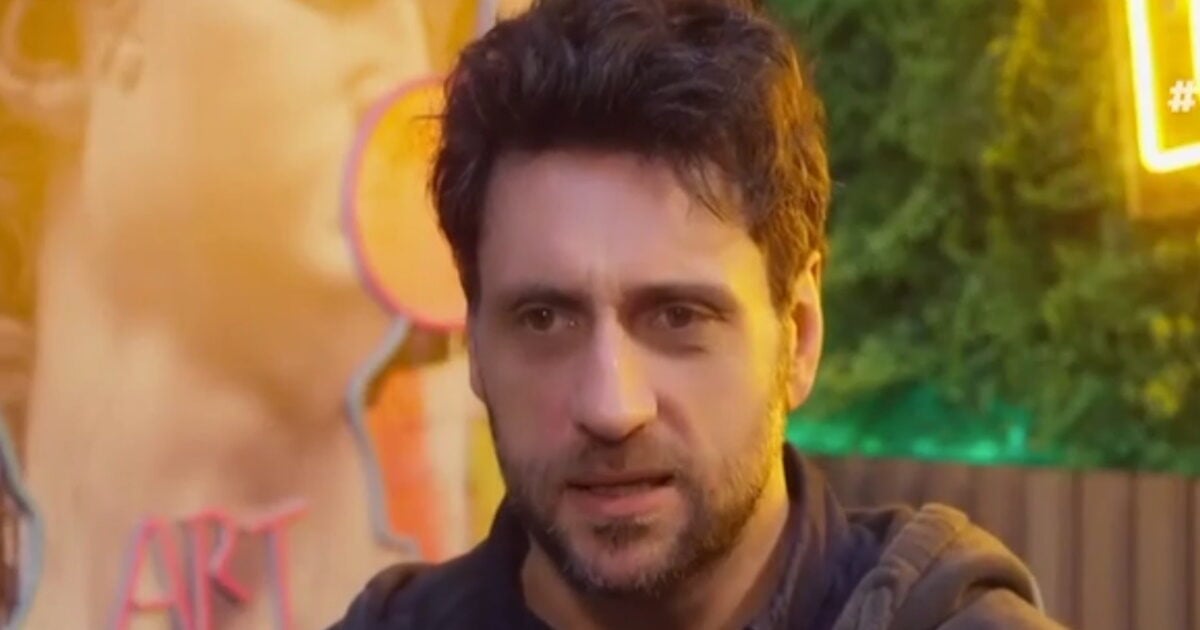 Γιώργος Χρυστοστόμου: «Έχω βρεθεί σε οντισιόν όπου μου ζήτησαν “Φόρεσε το εσώρουχο έτσι και κάνε κάτι”»