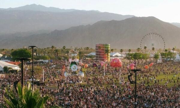 Η Κένταλ Τζένερ στο Coachella: Η επιρροή του minimal στυλ στο πιο διάσημο μουσικό φεστιβάλ