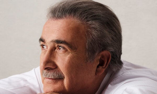«Αλ Τσαντίρι Νιουζ»: Ο Λάκης Λαζόπουλος παρουσιάζει απόψε τη σάτιρα στην τηλεόραση