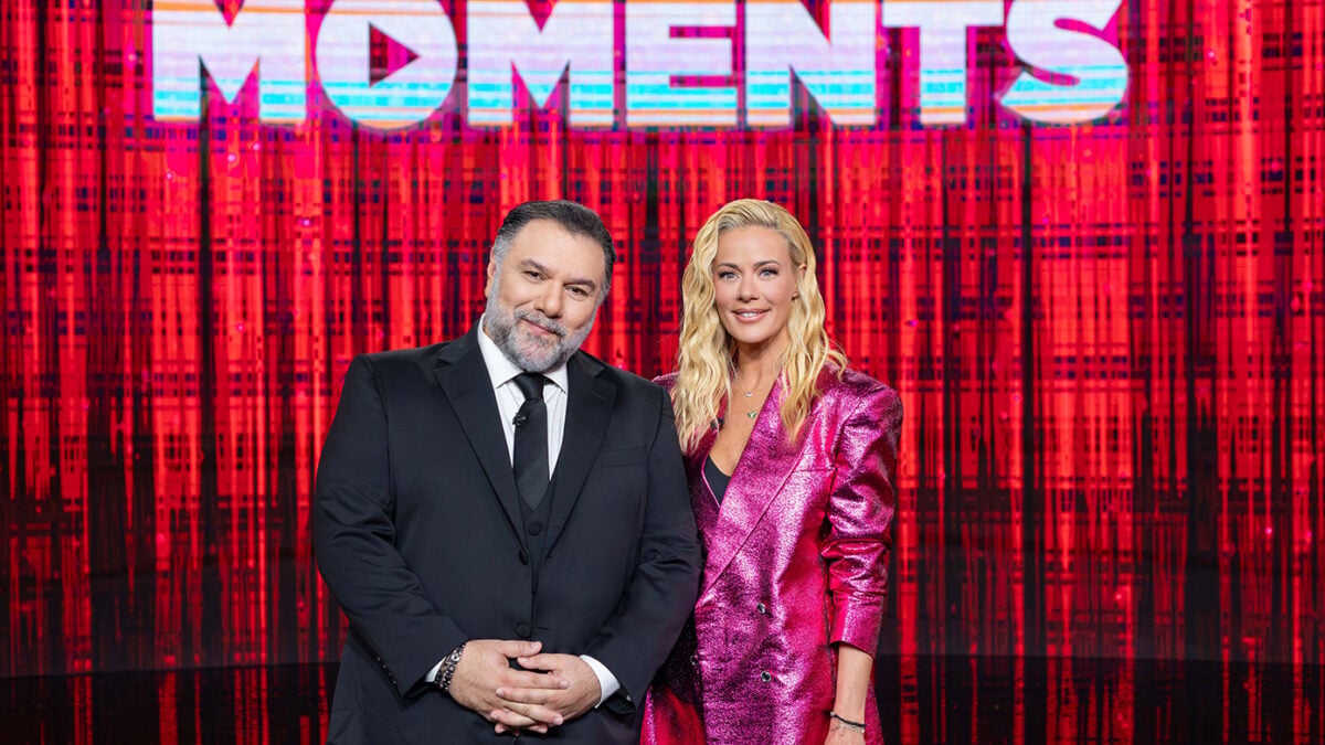 «Moments» με τη Ζέτα Μακρυπούλια: Ένα επεισόδιο πλούσιο σε αναμνήσεις με φιλοξενούμενο τον Γρηγόρη Αρναούτογλου