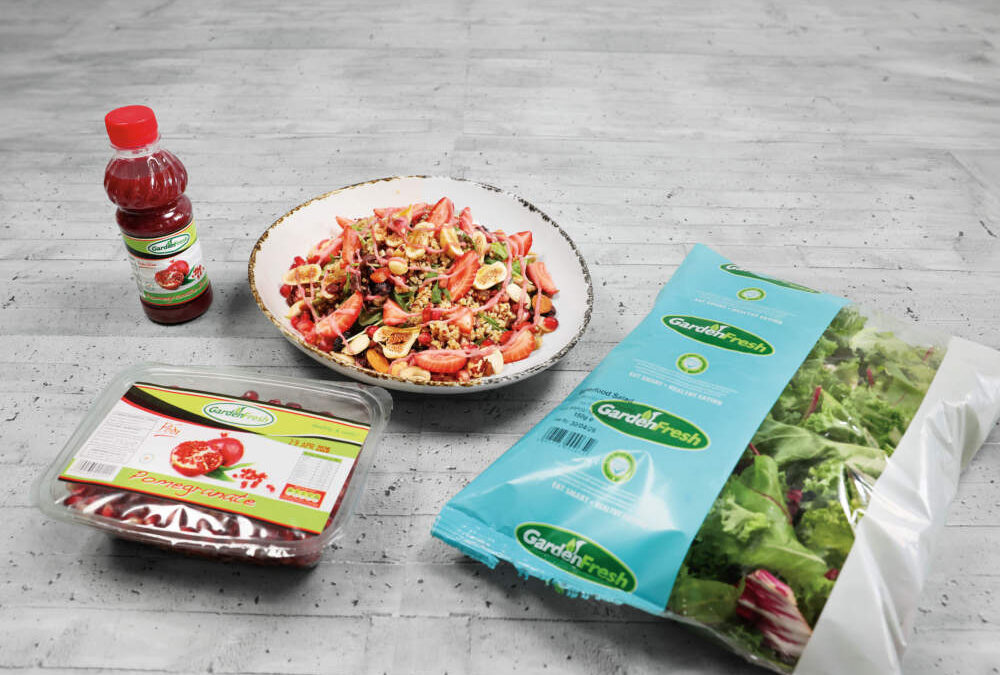 Superfood Σαλάτα Ενέργειας με κινόα και σάλτσα ροδιού