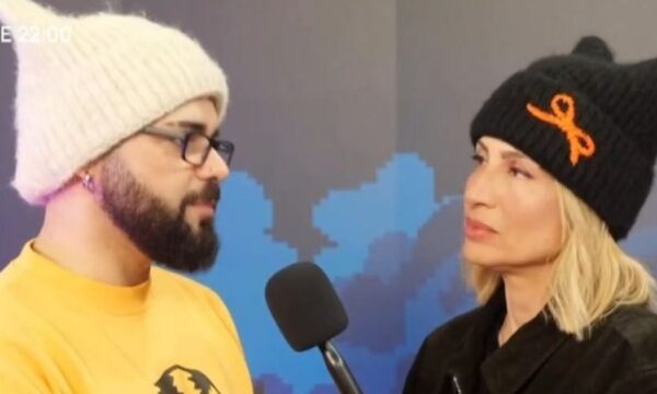 Eurovision 2026: Ο Akylas στη Μαρία Ηλιάκη – «Ζω το παιδικό μου όνειρο, δεν το φανταζόμουν ποτέ ως ενήλικας αυτό που συμβαίνει τώρα»