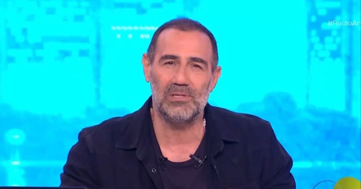 Αντώνης Κανάκης: Τέλος για το Ράδιο Αρβύλα – «Για λίγο καιρό δε θα σκοτεινιάζουμε τη ψυχή μας»