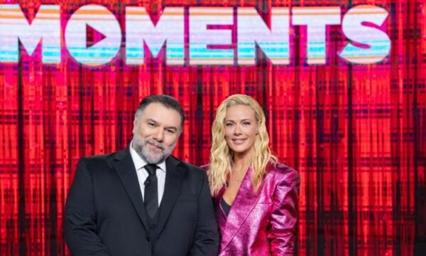 Moments: Ο Γρηγόρης Αρναούτογλου λαμβάνει μήνυμα από τον πρώτο του μεγάλο πάθος