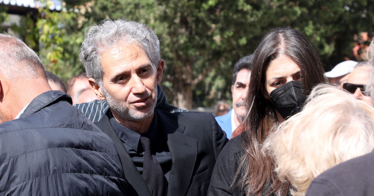 Δημήτρης Κόκοτας: Η αδελφή του εξομολογείται – «Εύχομαι να αναρρώσει σύντομα – Τον επισκέπτομαι στο νοσοκομείο»