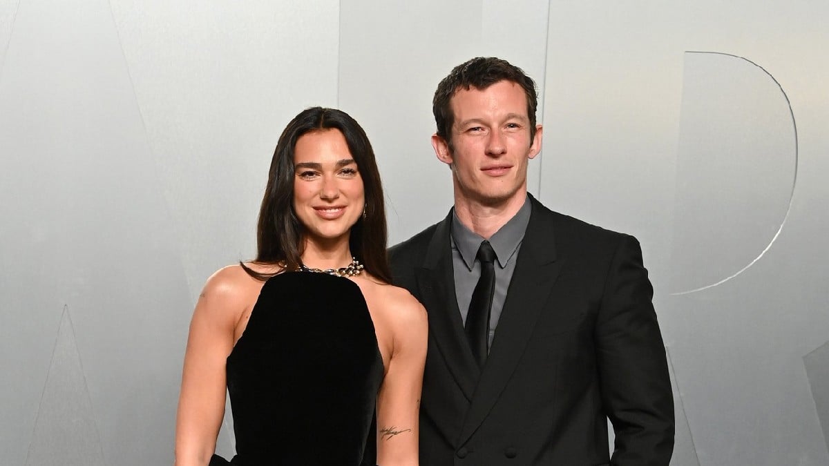 Ντούα Λίπα: Η καινοτόμα τάση που κάνει τα χείλη της να φαίνονται πιο ζουμερά από ποτέ