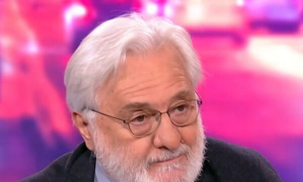 Γιάννης Σμαραγδής: «Κατά τη διάρκεια των γυρισμάτων υπήρξαν στιγμές που με σήκωναν από το πάτωμα γιατί ξέσπαγα σε κλάματα»