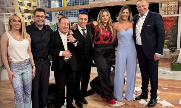 «Συνάντηση το Πάσχα» υπόσχονται ο Λάμπρος Κωνσταντάρας και η Ιωάννα Μαλέσκου