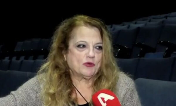 Ελένη Καστάνη: «Ανησυχούσα για τη νύφη που θα επιλέξει ο γιος μου, δεν ήθελα κοπέλα με υπερβολικά νύχια»
