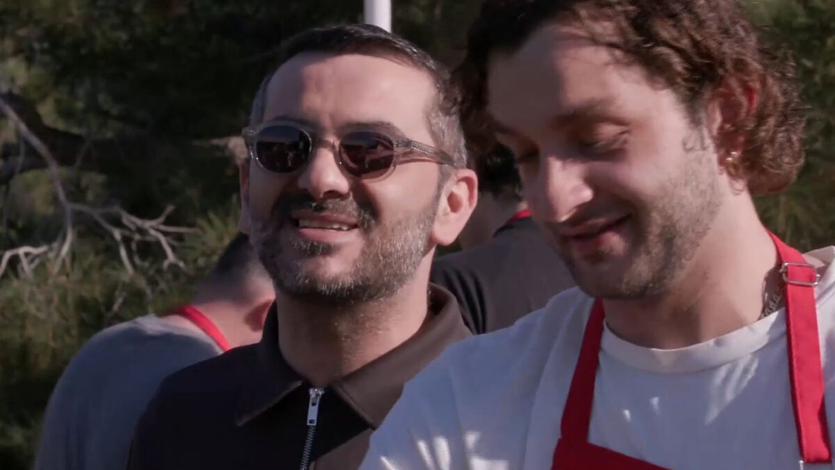 MasterChef: «Ήρθες να βρεις σύντροφο ή να μαγειρέψεις;», ρώτησε ο Λεωνίδας Κουτσόπουλος