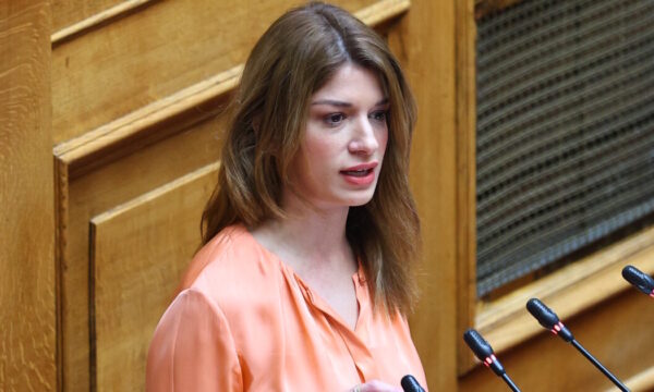 Καθηλώνει η Κατερίνα Νοτοπούλου: «Έχασα την ακοή μου, στηρίζομαι στη χειλεανάγνωση»