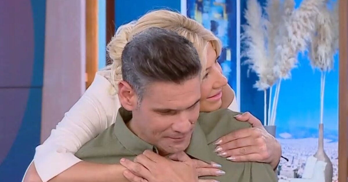 Συγκινημένος ο Δημήτρης Ουγγαρέζος: «Για μένα η μέρα αυτή είναι ιδιαίτερη… γιόρταζαν και οι δύο γονείς μου»