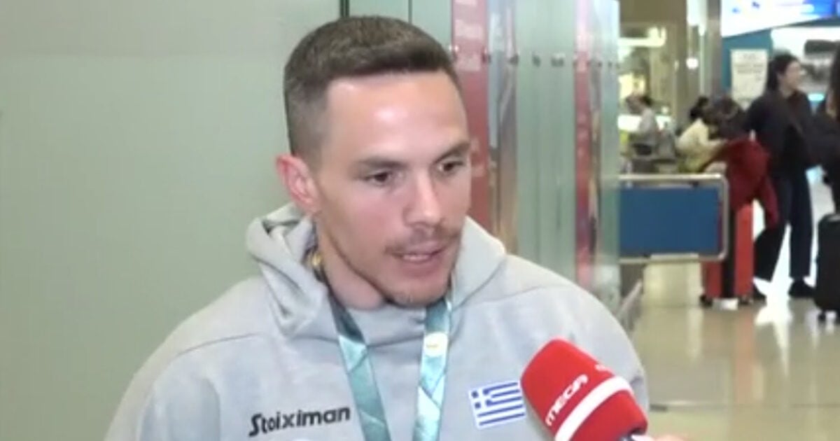 Λευτέρης Πετρούνιας: «Ένιωσα συγκίνηση βλέποντας τα παιδιά μου να χειροκροτούν την προσπάθειά μου»