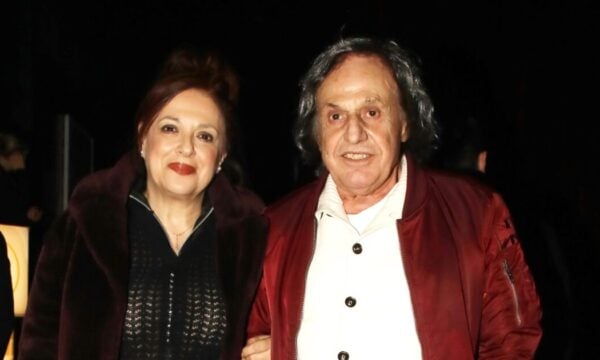 Ελένη Ράντου για Βασίλη Παπακωνσταντίνου: «Όταν πάμε στη δουλειά λέμε, “κουράγιο”»
