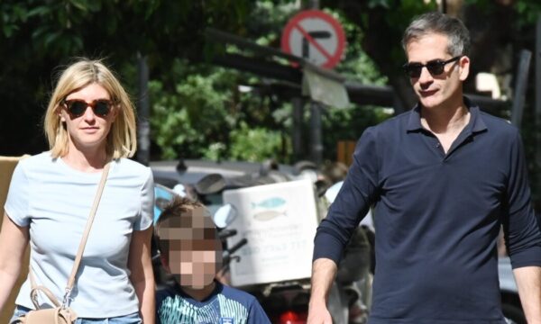Σία Κοσιώνη: «Αυτό το Πάσχα είχε για μένα ιδιαίτερο νόημα» – Η εικόνα με τον Κώστα Μπακογιάννη