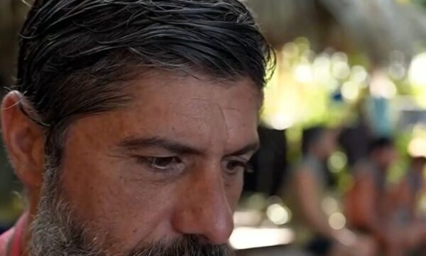 Survivor: «Αιχμές» κατά του Μιχάλη Σηφάκη – «Αυτό επιδιώκει να κάνει σε εμάς, δεν θα πέσω στην παγίδα»