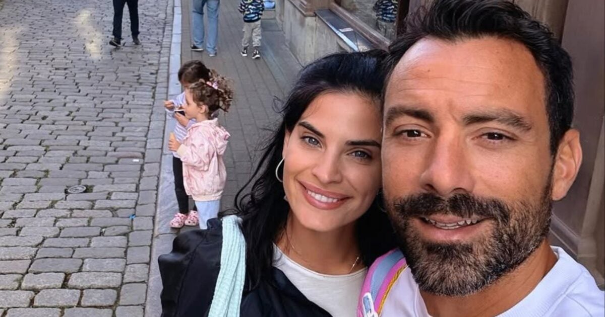 Χριστίνα Μπόμπα: Η εξομολόγηση για την απαιτητική μέρα και οι γλυκές στιγμές με τον Σάκη Τανιμανίδη και τις κόρες τους