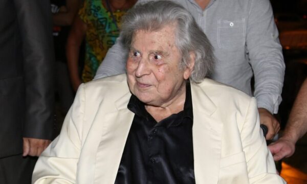 Μυρτώ Θεοδωράκη: Η γυναίκα του Μίκη Θεοδωράκη γιόρτασε τα 101 της χρόνια – Εικόνες