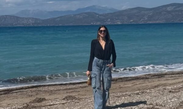 Σταματίνα Τσιμτσιλή: Πάσχα στην Κόρινθο με την οικογένειά της – Εικόνες