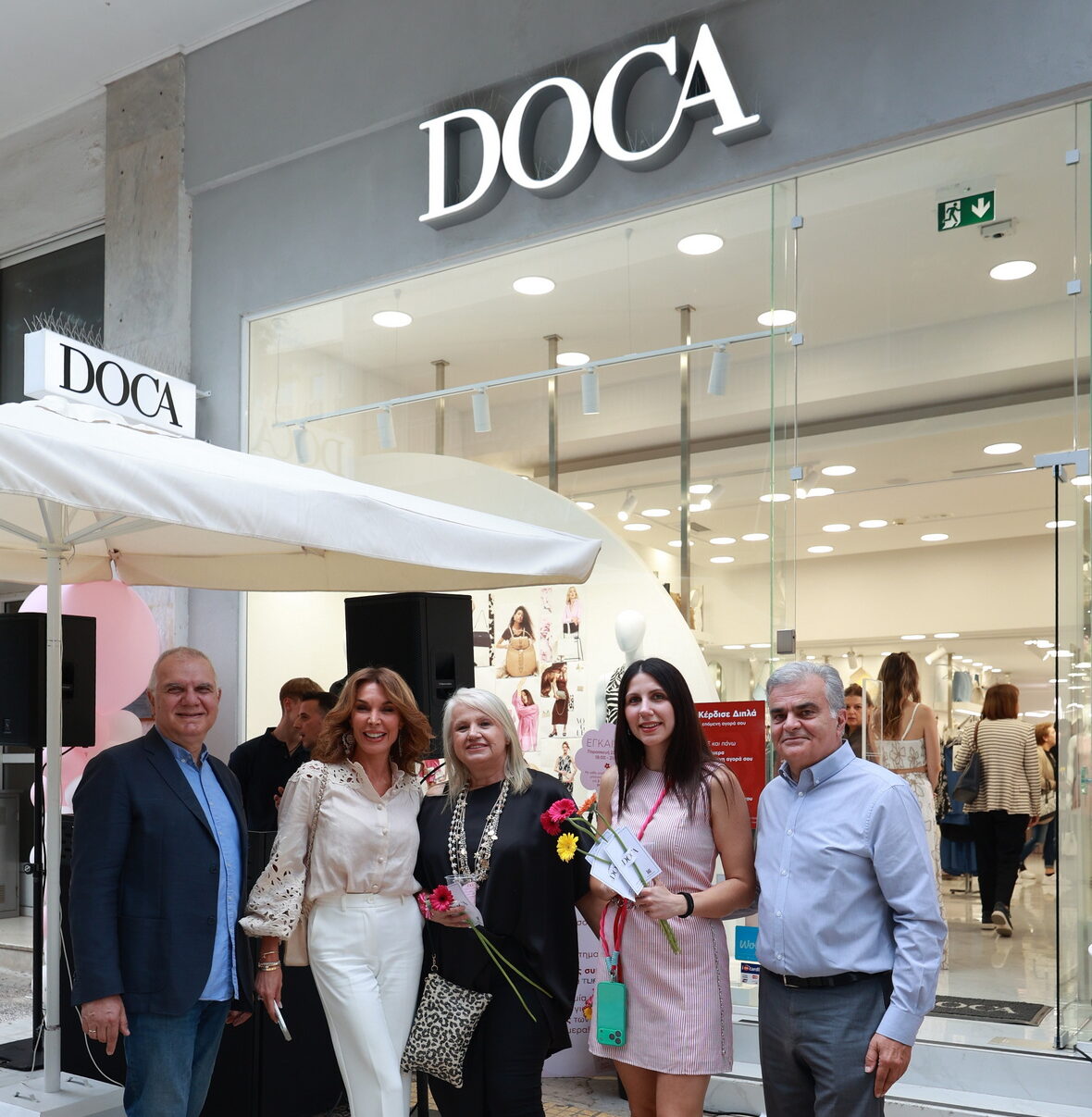 Το καινούργιο κατάστημα DOCA στη Νέα Σμύρνη καθιερώθηκε ως το κορυφαίο fashion σημείο συνάντησης – Όσα συνέβησαν στα εγκαίνια!