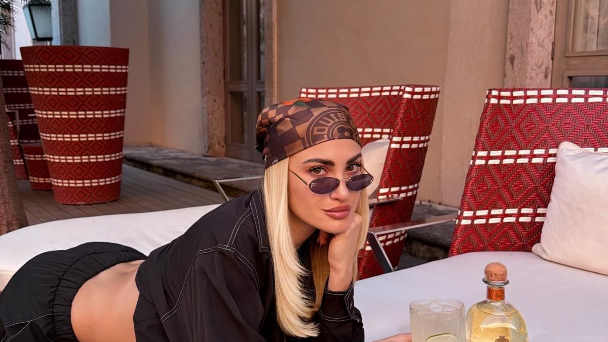 Ιωάννα Τούνη: «Ξεσήκωσε» τον οίκο Saint Laurent σε εμπορικό κέντρο της Βαρκελώνης