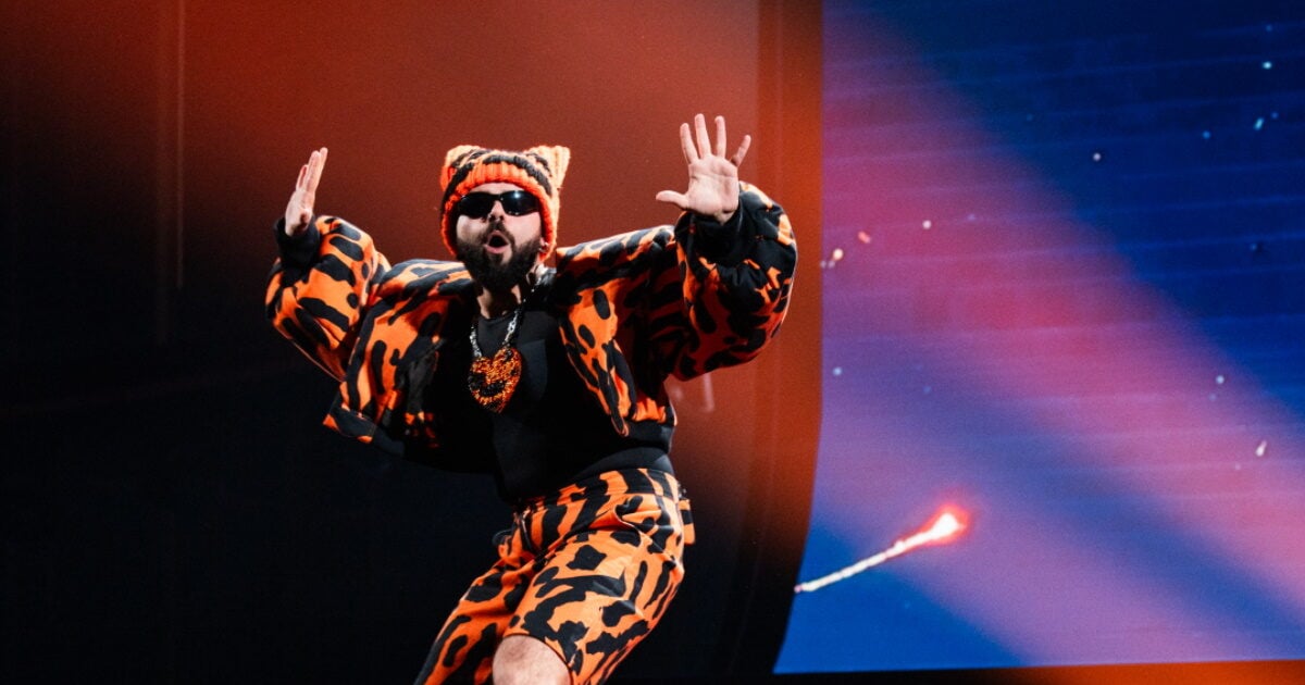 Eurovision 2026: Οι εικόνες από την αρχική πρόβα της Ελλάδας – Δείτε πώς θα παρουσιαστεί ο Akylas στη σκηνή