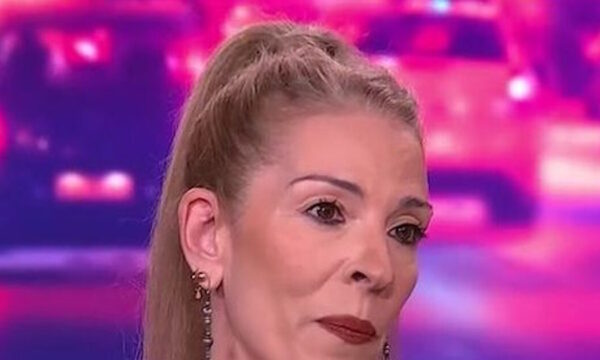 Αθηνά Μαξίμου: «Η μοναδική στιγμή που ζήτησα ρουσφέτι ήταν για να απολυθώ – Ήθελα να φύγω, δεν άντεχα»