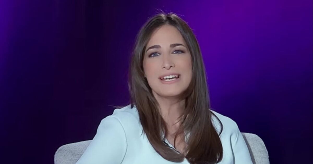 Δώρα Αναγνωστοπούλου: «Δυσκολεύομαι να μοιράζομαι την προσωπική μου ζωή – Με τον σύζυγό μου σπάνια συναντιόμαστε»