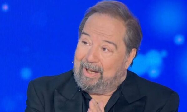 J2US: Σταμάτης Φασουλής προς Νίκο Κοκλώνη – «Συχνά κάνω λάθος – Έχω δηλώσει ότι τραγουδάς εξαιρετικά»