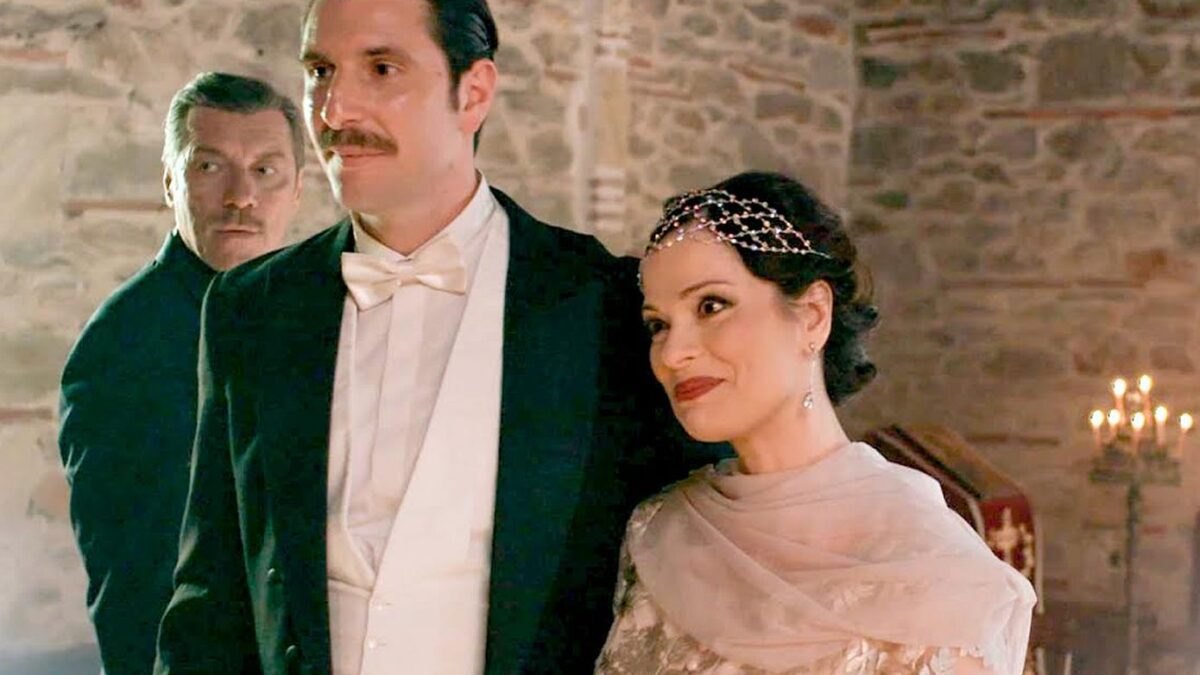 Grand Hotel: Κατά τη διάρκεια του γάμου Ρήγα και Κυβέλης φτάνει απεγνωσμένος ο Ιορδάνης