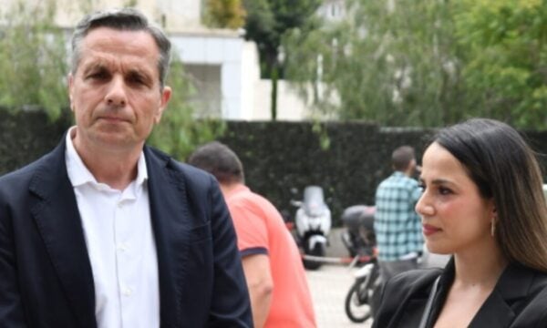 Ευλαμπία Ρέβη εναντίον ΣΚΑΪ: «Σήμερα έπρεπε να κρατώ το μωρό μου – Έχουμε αποδείξεις, δεν είμαστε τρελοί»