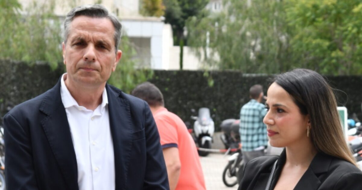 Ευλαμπία Ρέβη εναντίον ΣΚΑΪ: «Σήμερα έπρεπε να κρατώ το μωρό μου – Έχουμε αποδείξεις, δεν είμαστε τρελοί»