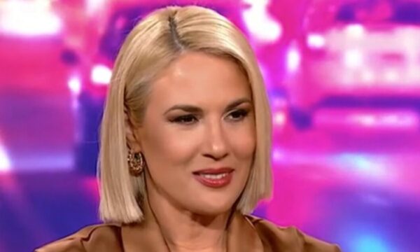 Ντόρα Κουτροκόη: «Έχω περάσει δύσκολα, αλλά τα έχω ξεπεράσει – Έχω αναφερθεί στην περιπέτεια υγείας μου»