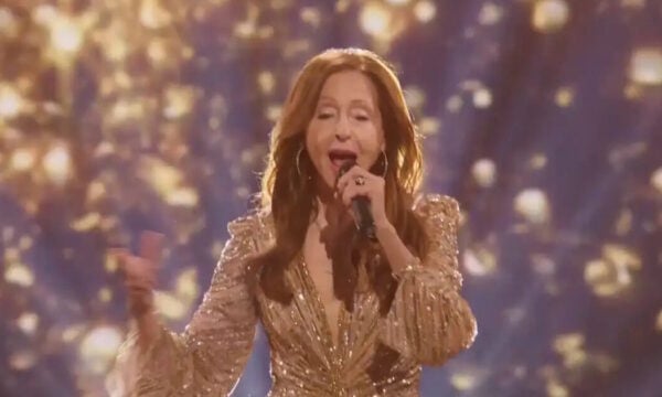Eurovision 2026: Η Βίκυ Λέανδρος εντυπωσίασε με την παρουσία της στον Α’ Ημιτελικό