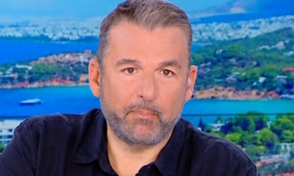 Γιώργος Λιάγκας: «Ο Τραϊανός Δέλλας απέκτησε ασκητική φιγούρα – Η Γωγώ Μαστροκώστα αφιέρωσε την υγεία της στην Παναγιά της Τήνου»