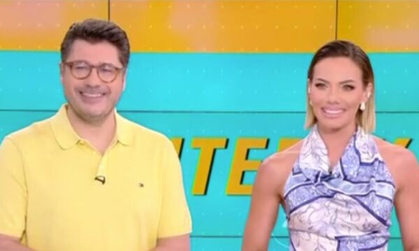 Ιωάννα Μαλέσκου: «Υποστηρίζω τα τηλεοπτικά δίδυμα, κάνεις ό,τι χρειάζεται και αναγνωρίζεσαι»