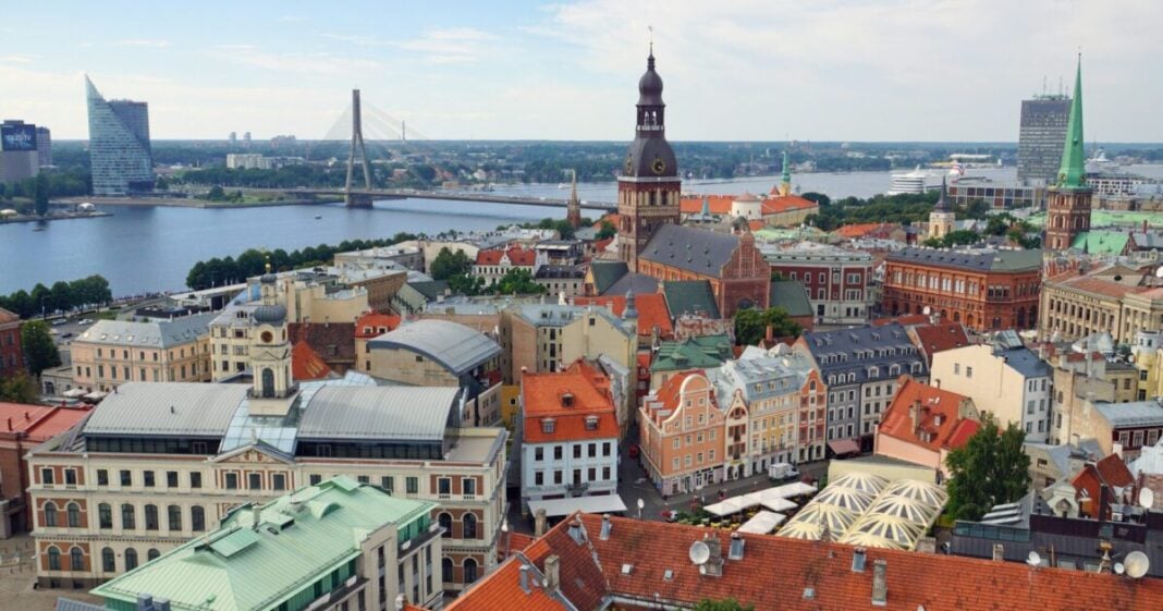 martti-salmi-F68ny2ZSgEs-unsplash-1200x630