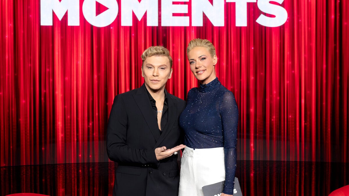 «Moments» με τη Ζέτα Μακρυπούλια: Ο Τάκης Ζαχαράτος «ξαναζεί» εκεί όπου όλα άρχισαν
