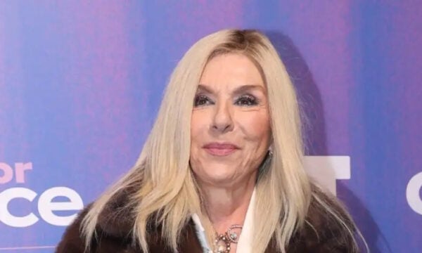Δάφνη Μπόκοτα: «Φέτος κανένα τραγούδι δεν ξεχωρίζει – Πιστεύω ότι ο Ακύλας μπορεί να είναι πρώτος»