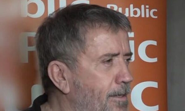 Σπύρος Παπαδόπουλος: «Αποχώρησα από την τηλεόραση λόγω κόπωσης – Ποτέ δεν με ενδιέφεραν τα νούμερα τηλεθέασης»