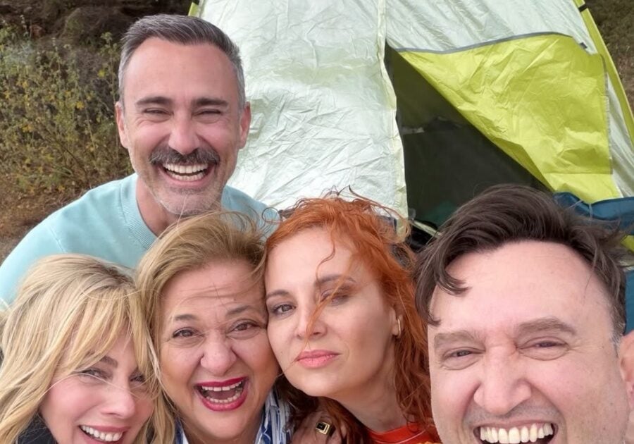 Παρά Πέντε – Η επανένωση των ηθοποιών και το μήνυμα – «Συναντηθήκαμε ξανά»
