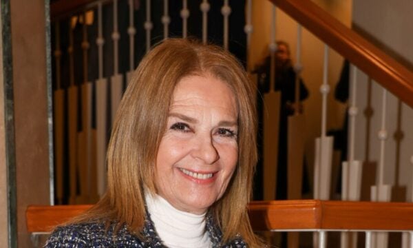 Πέγκυ Σταθακοπούλου: «Η μητρότητα δεν έρχεται μόνο με τη γέννηση» – Η σπάνια αναφορά στο διαζύγιό της