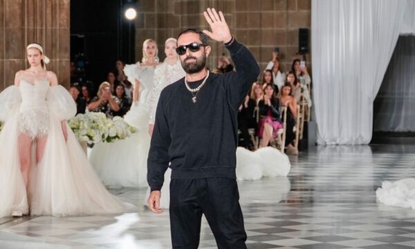 Giambattista Valli και η καινούργια εποχή του οίκου του