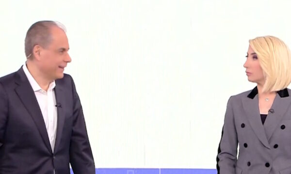 Νίκος Στραβελάκης: Ξανά στην πρωινή εκπομπή του OPEN, μετά την περιπέτεια υγείας του