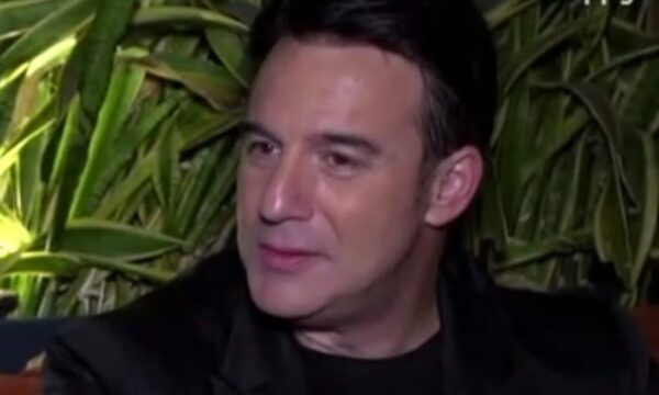 Θάνος Τζάνης: «Δεν ασχολούμαι με τις δουλειές του σπιτιού, η γυναίκα μου αναλαμβάνει τα πάντα»