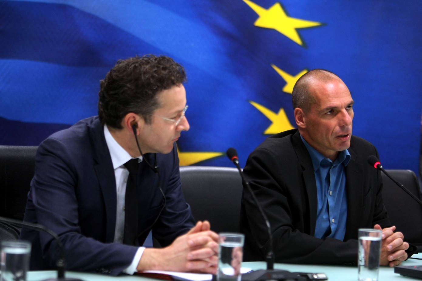 ΣΥΡΙΖΑ, Ευρώπη και Βαρουφάκης «Στο Χιλιοστό»: Τα παρασκήνια πίσω από κλειστές πόρτες το 2015