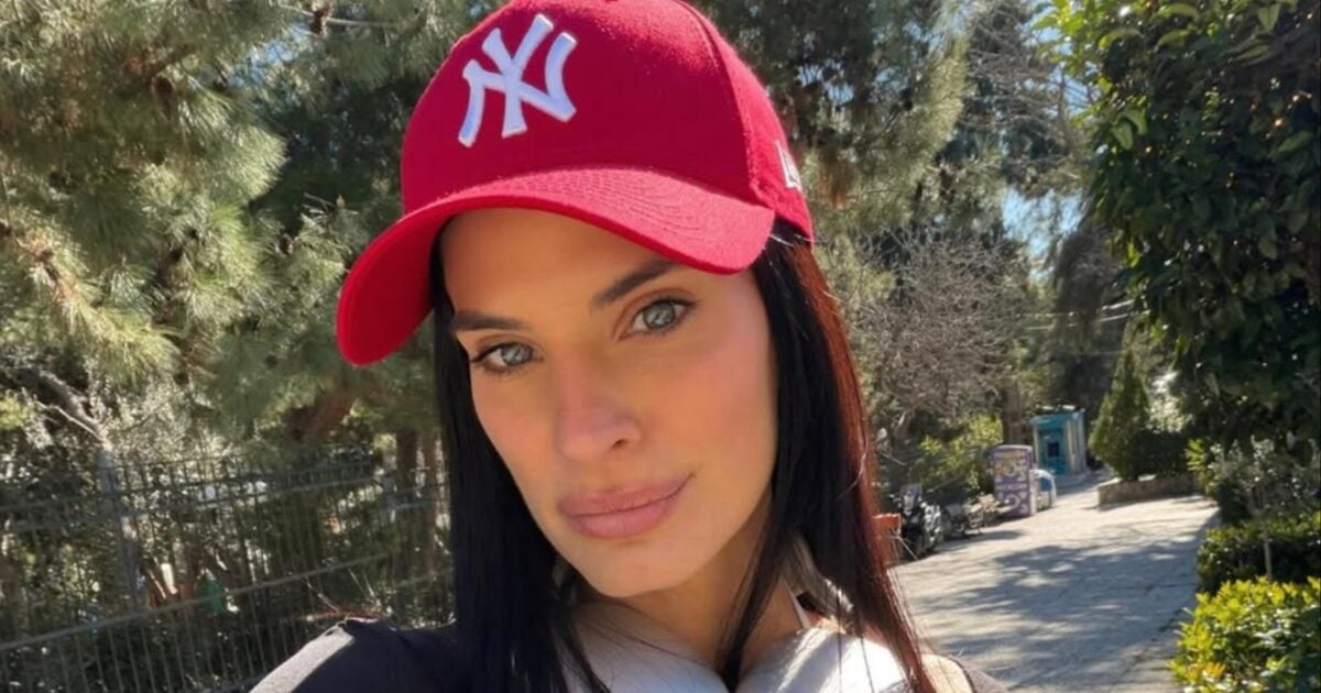 Χριστίνα Μπόμπα: «Ο μικρός μου εαυτός θα ήταν απίστευτα περήφανος» – Φωτογραφίες από την παιδική της ηλικία