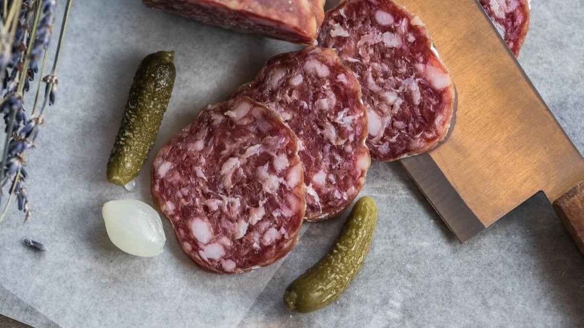 Ποιο αλλαντικό κρύβει τον μεγαλύτερο κίνδυνο