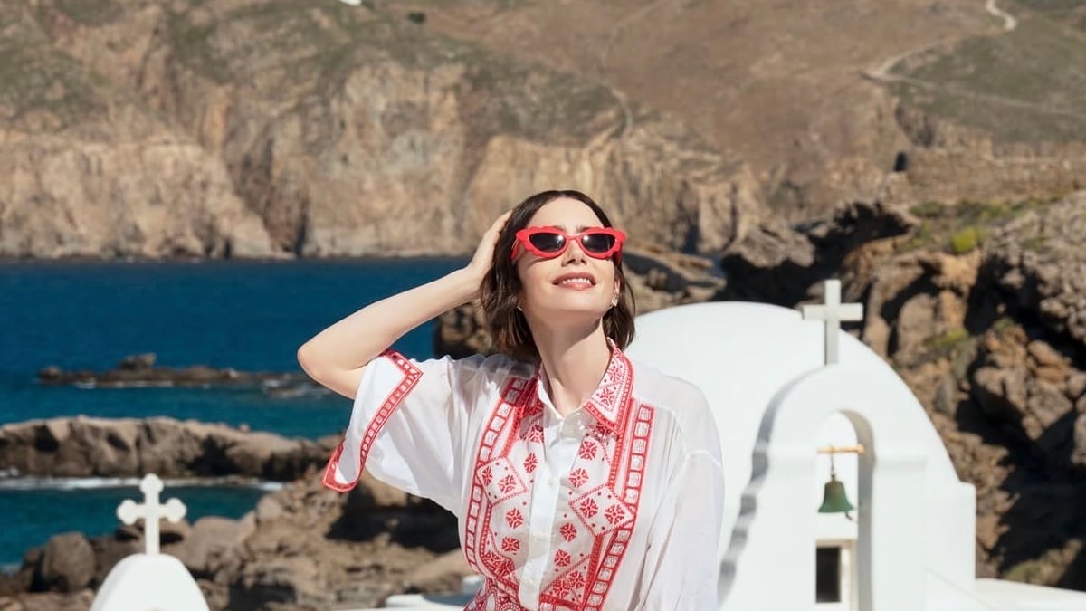 Lily Collins: Άρωμα Ελλάδας στο Instagram