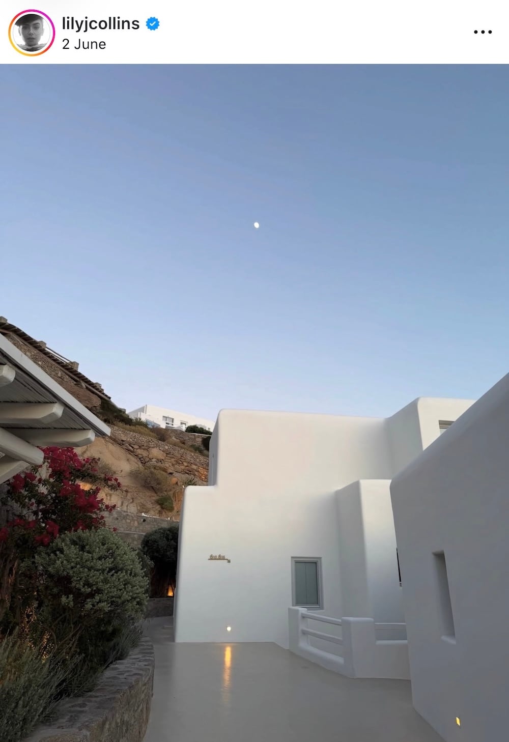 Lily Collins: Άρωμα Ελλάδας στο Instagram